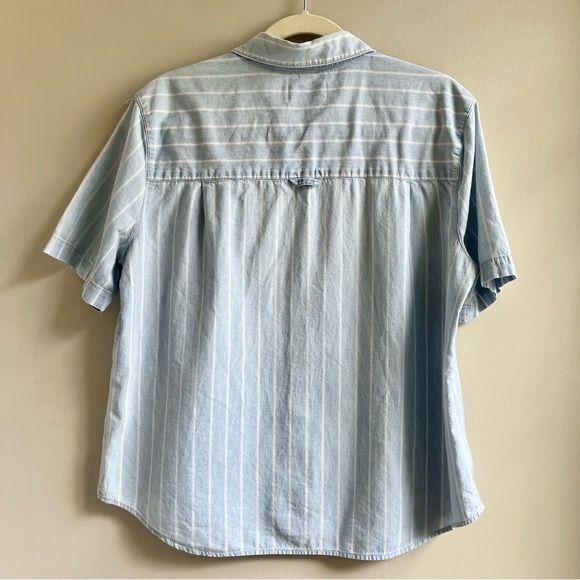 Vintage | Light Blue Chambray Button Shirt Embroidered Carousel Horse Westbound - Picture 2 of 7